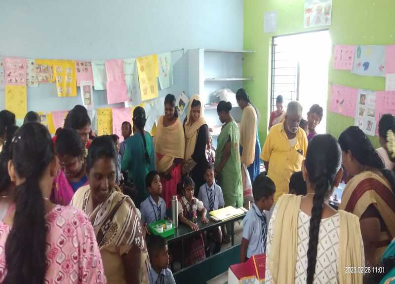 Science Expo 12